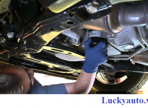 Khi nào cần thay lọc xăng cho xe Mercedes